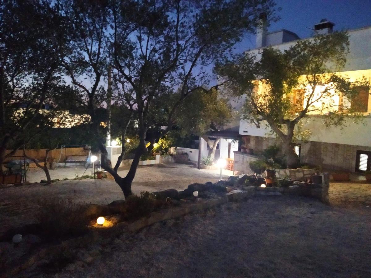 Villa Gardenia Остуни Екстериор снимка